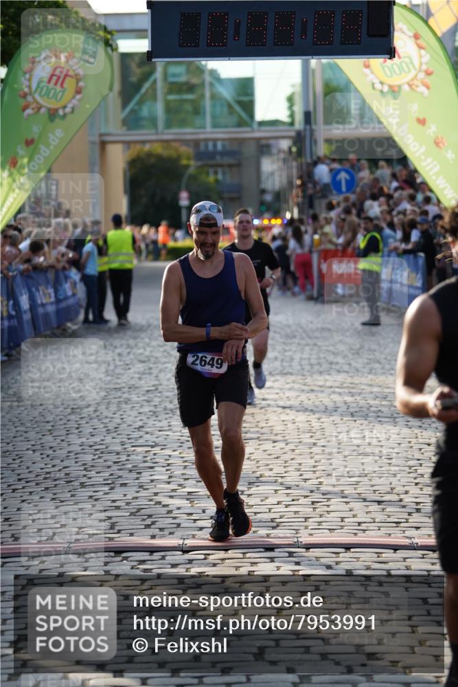 13.06.2025 - Holstenköstenlauf Felixshl http://msf.ph/oto/7953991 13.06.2025 19:44:03 Laufen 2649, 2683, 3134, 3905 meine-sportfotos.de