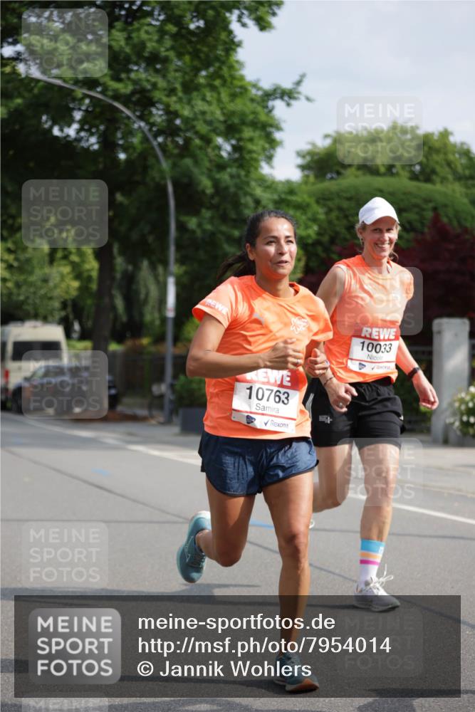 15.06.2025 - REWE Women's Run Jannik Wohlers http://msf.ph/oto/7954014 15.06.2025 08:49:12 Laufen 10763, 10033 meine-sportfotos.de
