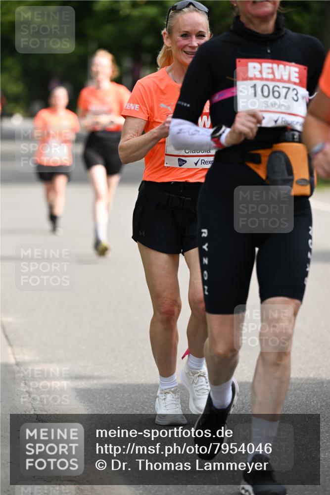 15.06.2025 - REWE Women's Run Dr. Thomas Lammeyer http://msf.ph/oto/7954046 15.06.2025 09:43:36 Laufen 10673 meine-sportfotos.de