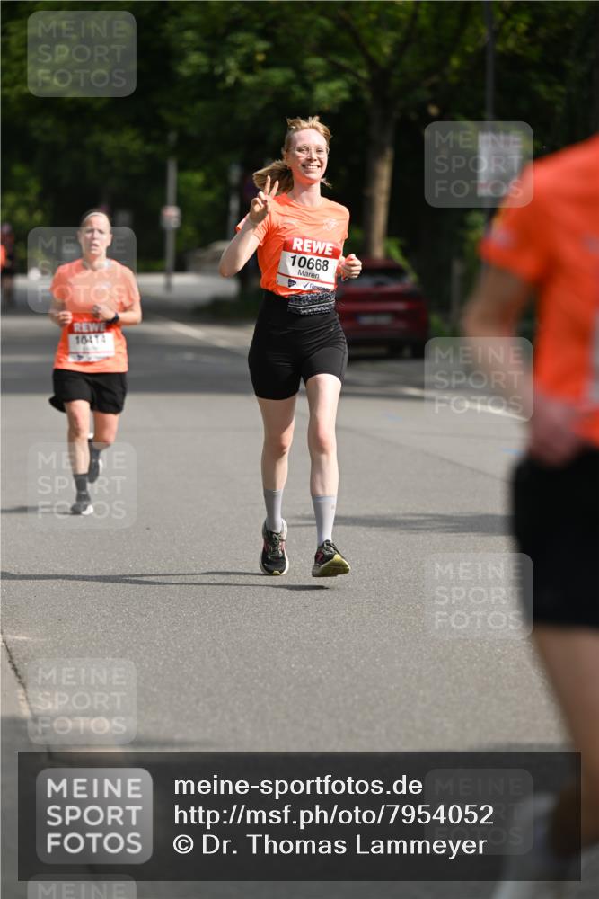 15.06.2025 - REWE Women's Run Dr. Thomas Lammeyer http://msf.ph/oto/7954052 15.06.2025 09:43:37 Laufen 10414, 10668 meine-sportfotos.de