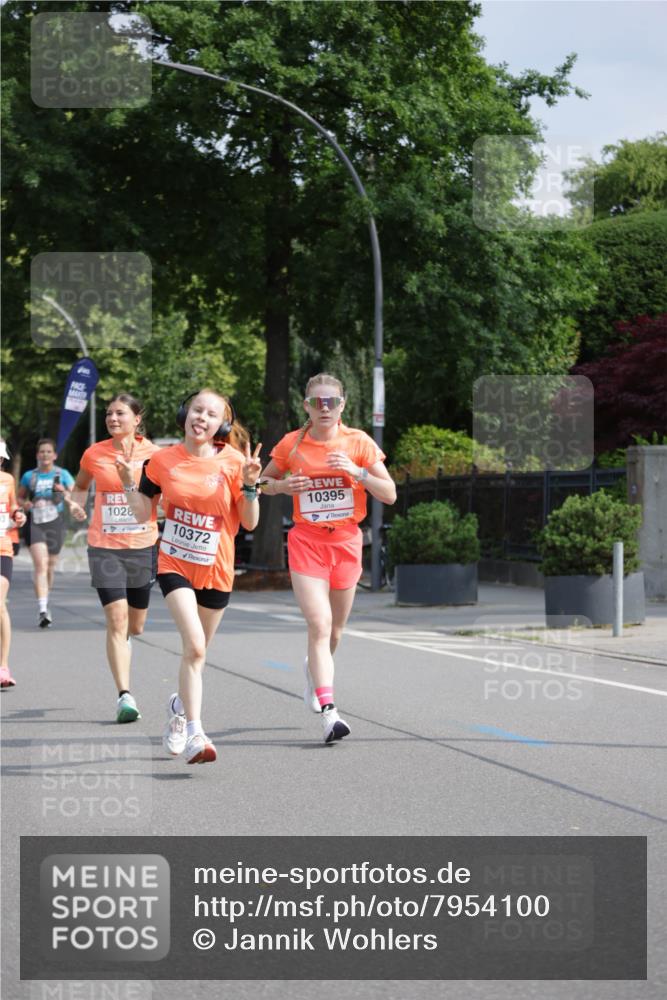 15.06.2025 - REWE Women's Run Jannik Wohlers http://msf.ph/oto/7954100 15.06.2025 08:49:20 Laufen 1028, 10372, 10395 meine-sportfotos.de