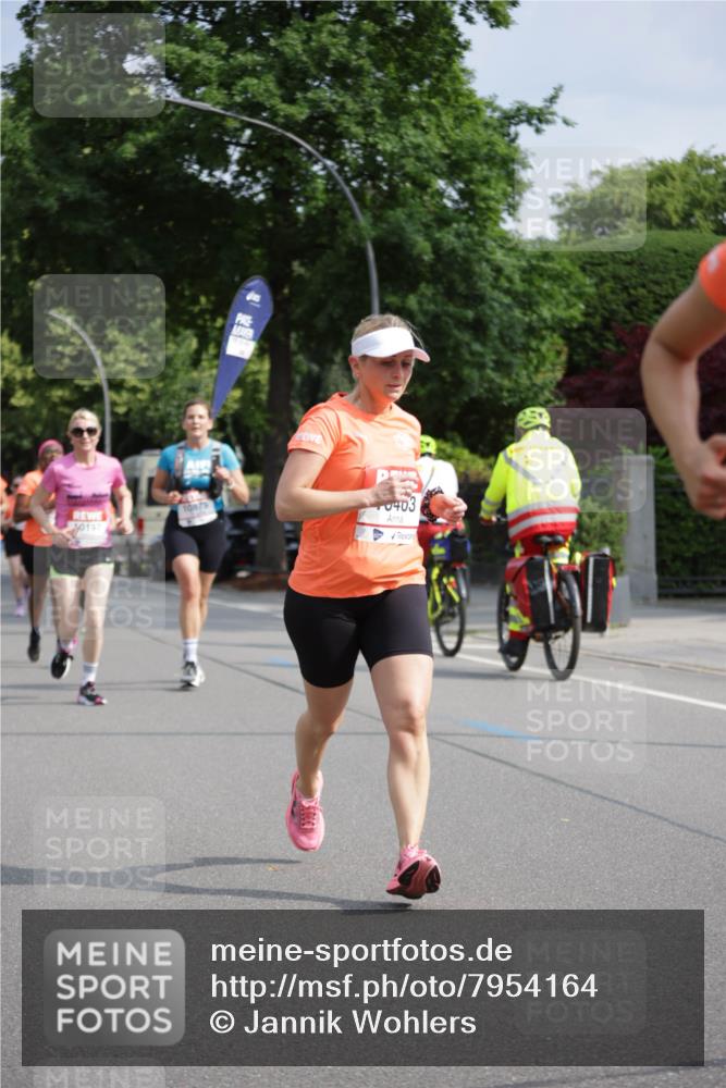 15.06.2025 - REWE Women's Run Jannik Wohlers http://msf.ph/oto/7954164 15.06.2025 08:49:23 Laufen 0403 meine-sportfotos.de