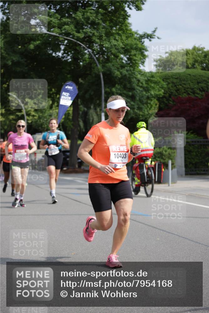 15.06.2025 - REWE Women's Run Jannik Wohlers http://msf.ph/oto/7954168 15.06.2025 08:49:23 Laufen 10197, 10875, 10403 meine-sportfotos.de