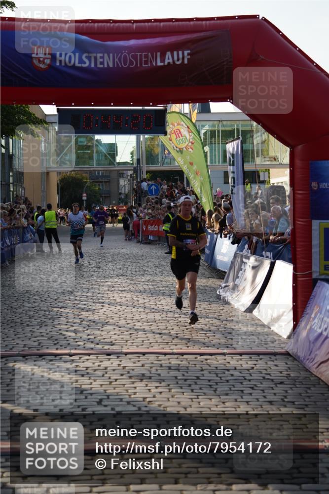 13.06.2025 - Holstenköstenlauf Felixshl http://msf.ph/oto/7954172 13.06.2025 19:44:19 Laufen 2732, 3128, 3658 meine-sportfotos.de