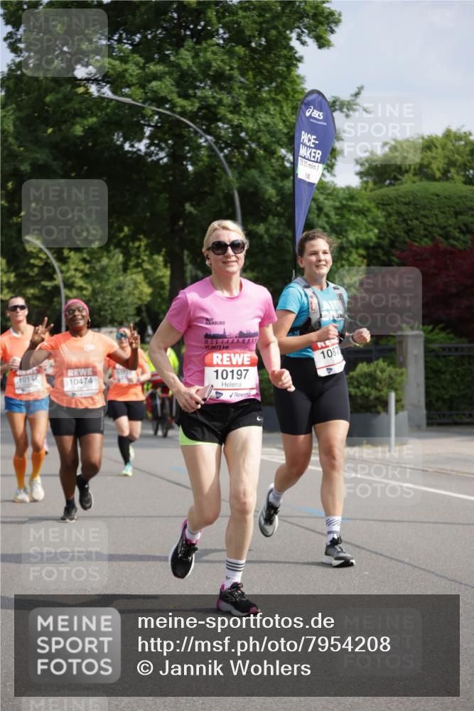 15.06.2025 - REWE Women's Run Jannik Wohlers http://msf.ph/oto/7954208 15.06.2025 08:49:25 Laufen 1014, 10474, 05, 30, 21, 0975, 10197, 1087 meine-sportfotos.de