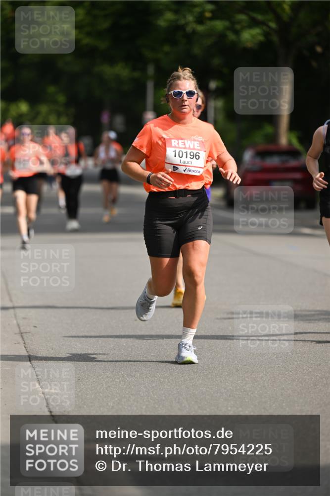 15.06.2025 - REWE Women's Run Dr. Thomas Lammeyer http://msf.ph/oto/7954225 15.06.2025 09:43:59 Laufen 10196 meine-sportfotos.de