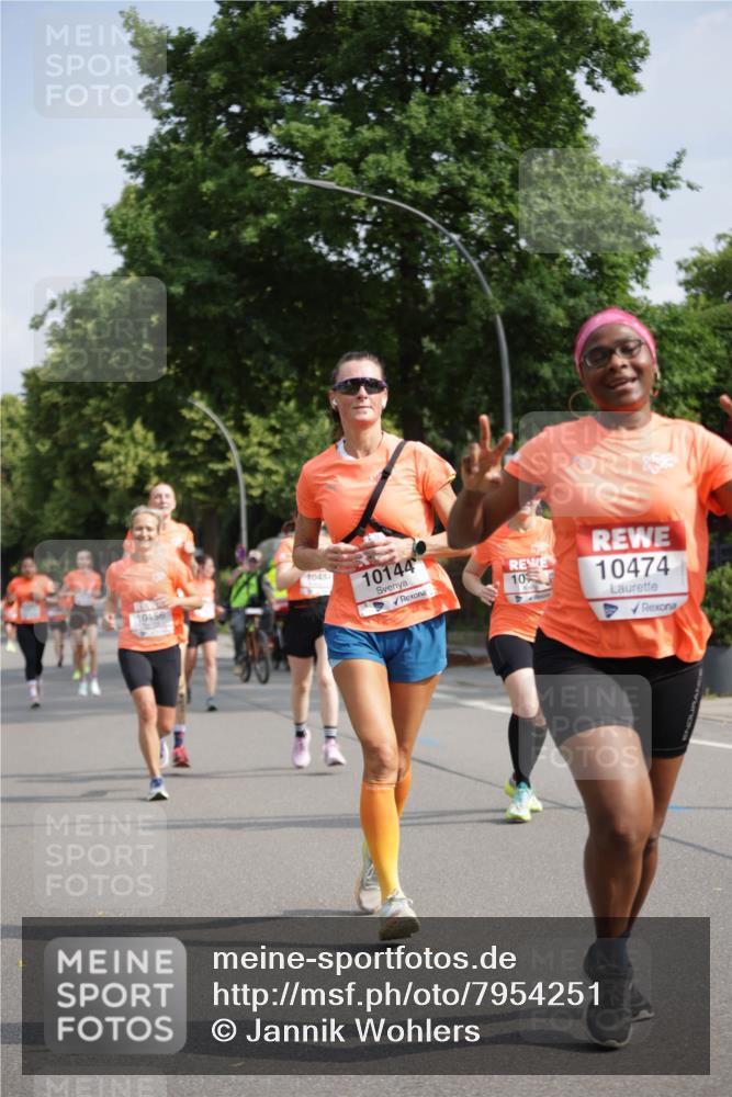 15.06.2025 - REWE Women's Run Jannik Wohlers http://msf.ph/oto/7954251 15.06.2025 08:49:27 Laufen 10156, 10484, 10144, 10, 10474 meine-sportfotos.de