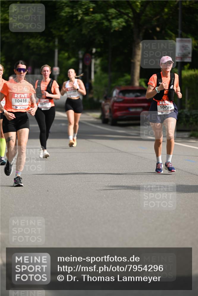 15.06.2025 - REWE Women's Run Dr. Thomas Lammeyer http://msf.ph/oto/7954296 15.06.2025 09:44:03 Laufen 12, 10416, 10760, 10149, 10725 meine-sportfotos.de