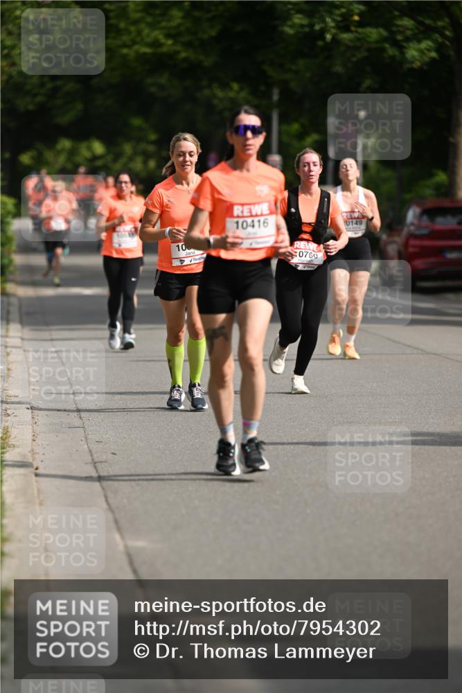15.06.2025 - REWE Women's Run Dr. Thomas Lammeyer http://msf.ph/oto/7954302 15.06.2025 09:44:05 Laufen 10, 10416, 0149, 0760 meine-sportfotos.de