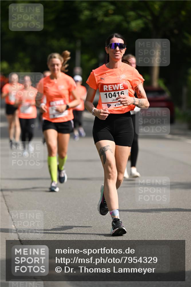 15.06.2025 - REWE Women's Run Dr. Thomas Lammeyer http://msf.ph/oto/7954329 15.06.2025 09:44:06 Laufen 10416 meine-sportfotos.de