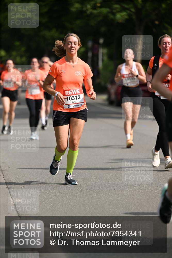 15.06.2025 - REWE Women's Run Dr. Thomas Lammeyer http://msf.ph/oto/7954341 15.06.2025 09:44:07 Laufen 10312 meine-sportfotos.de