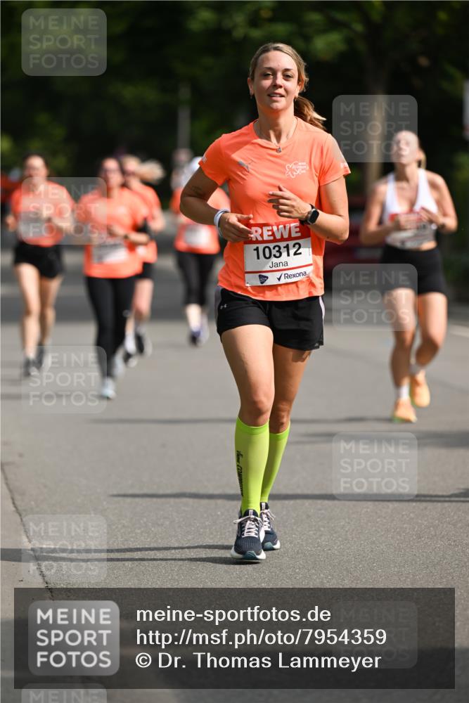 15.06.2025 - REWE Women's Run Dr. Thomas Lammeyer http://msf.ph/oto/7954359 15.06.2025 09:44:08 Laufen 10312 meine-sportfotos.de
