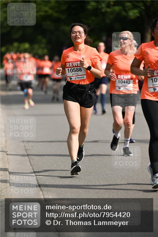 15.06.2025 - REWE Women's Run Dr. Thomas Lammeyer http://msf.ph/oto/7954420 15.06.2025 09:44:12 Laufen 10588, 10442 meine-sportfotos.de