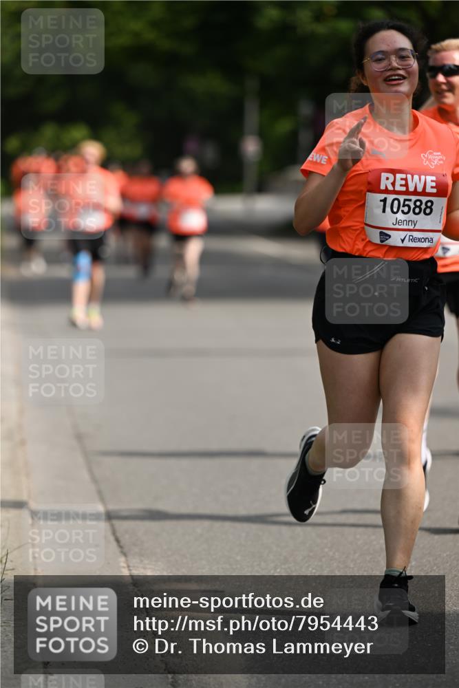 15.06.2025 - REWE Women's Run Dr. Thomas Lammeyer http://msf.ph/oto/7954443 15.06.2025 09:44:14 Laufen 10588 meine-sportfotos.de