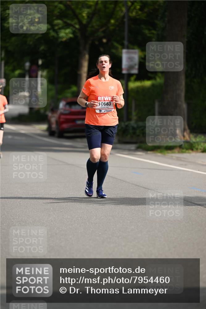 15.06.2025 - REWE Women's Run Dr. Thomas Lammeyer http://msf.ph/oto/7954460 15.06.2025 09:44:16 Laufen 10683 meine-sportfotos.de