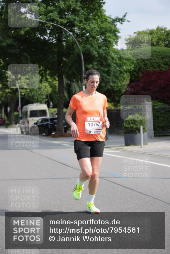 15.06.2025 - REWE Women's Run Jannik Wohlers http://msf.ph/oto/7954561 15.06.2025 08:49:45 Laufen 10767 meine-sportfotos.de