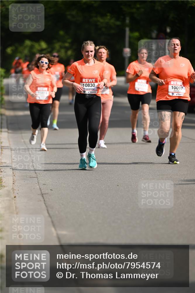 15.06.2025 - REWE Women's Run Dr. Thomas Lammeyer http://msf.ph/oto/7954574 15.06.2025 09:44:23 Laufen 10819, 10830, 10229, 10097 meine-sportfotos.de