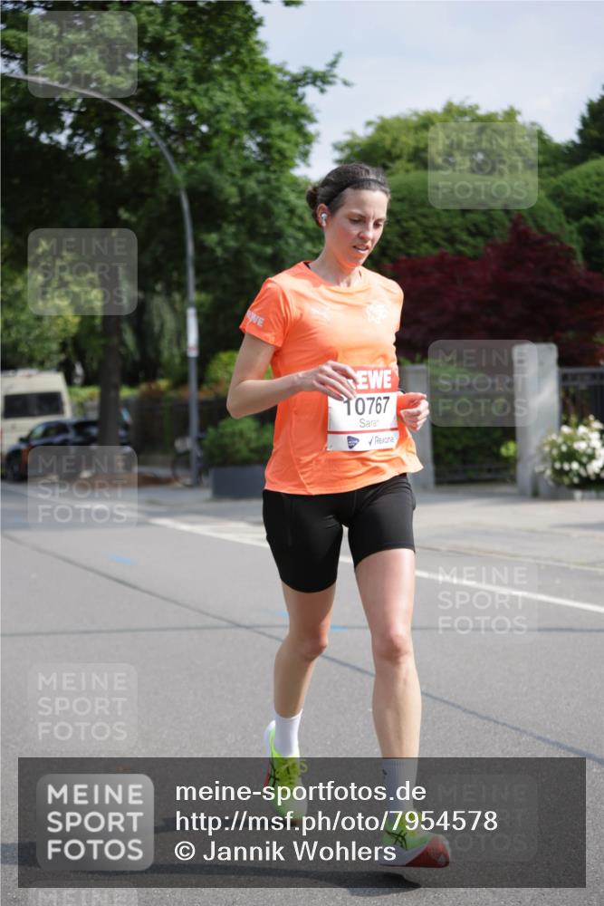 15.06.2025 - REWE Women's Run Jannik Wohlers http://msf.ph/oto/7954578 15.06.2025 08:49:45 Laufen 0767 meine-sportfotos.de