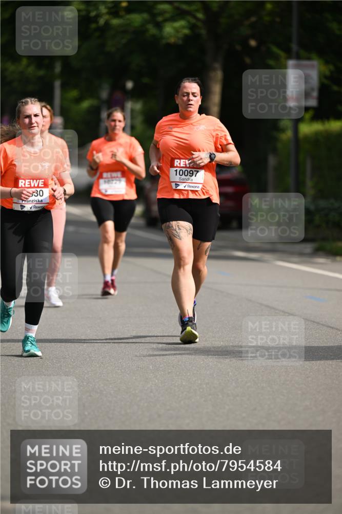 15.06.2025 - REWE Women's Run Dr. Thomas Lammeyer http://msf.ph/oto/7954584 15.06.2025 09:44:24 Laufen 30, 10097 meine-sportfotos.de