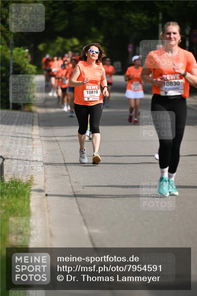 15.06.2025 - REWE Women's Run Dr. Thomas Lammeyer http://msf.ph/oto/7954591 15.06.2025 09:44:25 Laufen 10819, 10830 meine-sportfotos.de