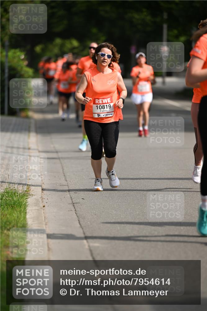 15.06.2025 - REWE Women's Run Dr. Thomas Lammeyer http://msf.ph/oto/7954614 15.06.2025 09:44:26 Laufen 10819 meine-sportfotos.de