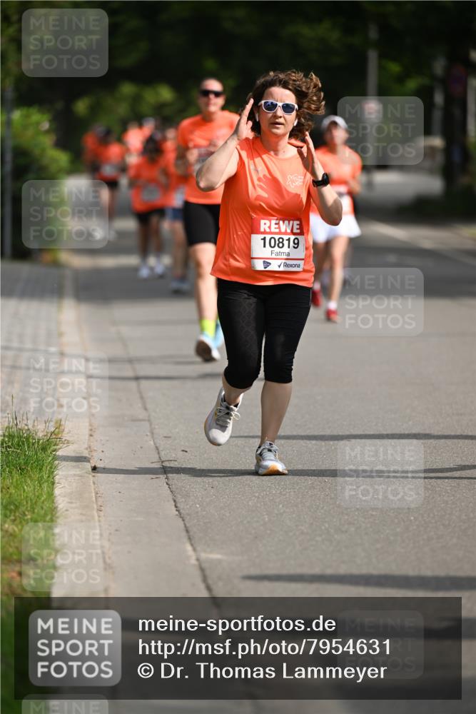 15.06.2025 - REWE Women's Run Dr. Thomas Lammeyer http://msf.ph/oto/7954631 15.06.2025 09:44:27 Laufen 10819 meine-sportfotos.de