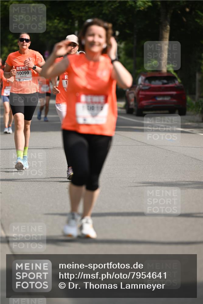 15.06.2025 - REWE Women's Run Dr. Thomas Lammeyer http://msf.ph/oto/7954641 15.06.2025 09:44:29 Laufen 10099 meine-sportfotos.de