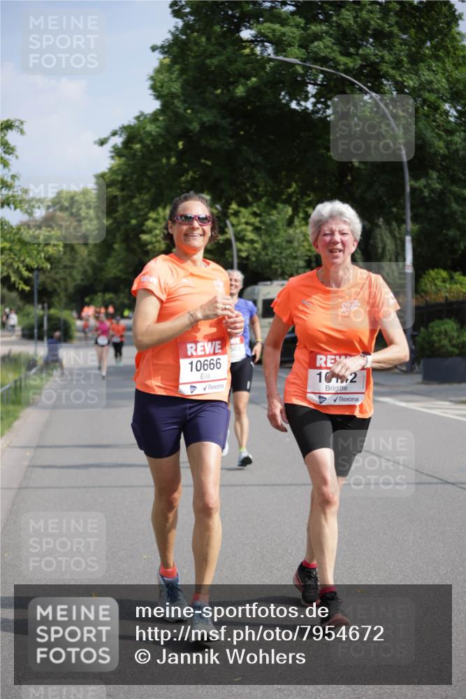 15.06.2025 - REWE Women's Run Jannik Wohlers http://msf.ph/oto/7954672 15.06.2025 08:49:52 Laufen 10666, 102 meine-sportfotos.de
