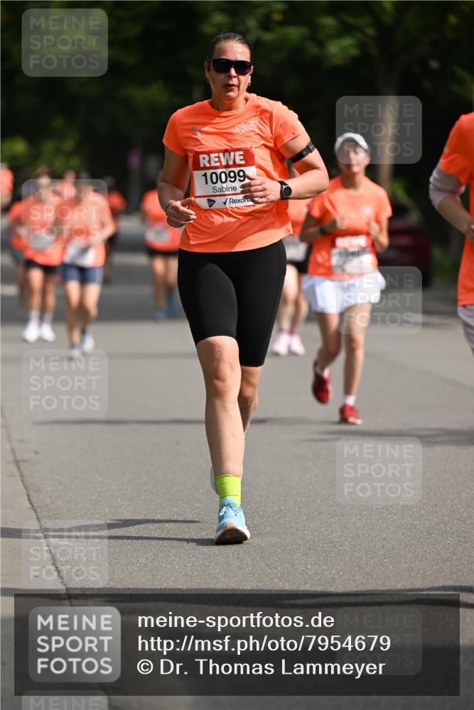 15.06.2025 - REWE Women's Run Dr. Thomas Lammeyer http://msf.ph/oto/7954679 15.06.2025 09:44:32 Laufen 10099 meine-sportfotos.de