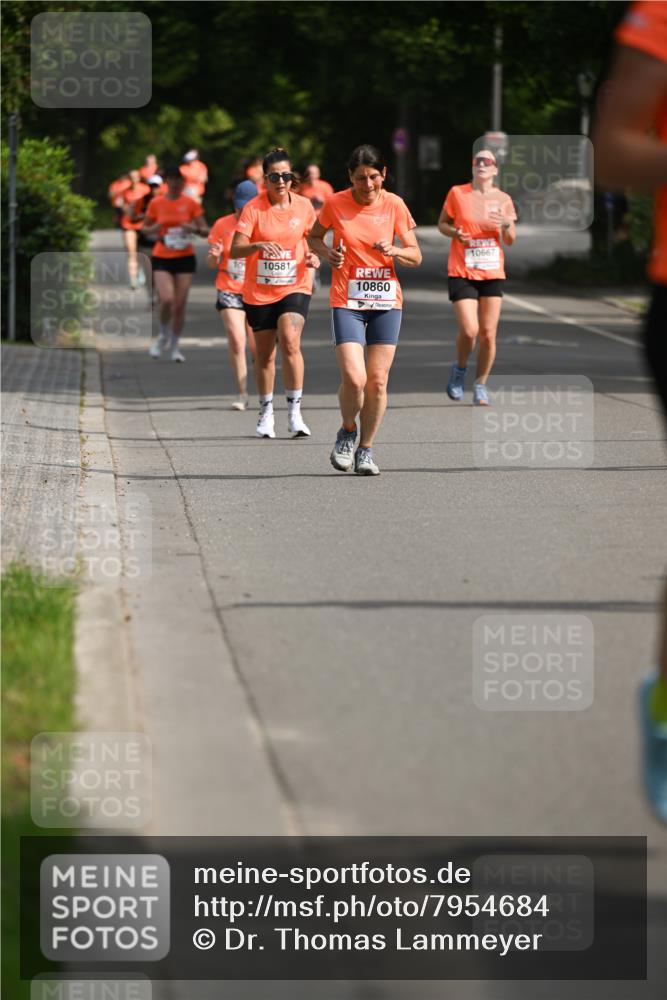 15.06.2025 - REWE Women's Run Dr. Thomas Lammeyer http://msf.ph/oto/7954684 15.06.2025 09:44:33 Laufen 10581, 10860 meine-sportfotos.de