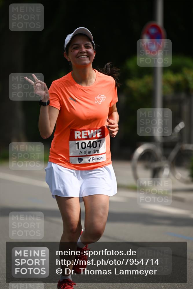 15.06.2025 - REWE Women's Run Dr. Thomas Lammeyer http://msf.ph/oto/7954714 15.06.2025 09:44:35 Laufen 10407 meine-sportfotos.de