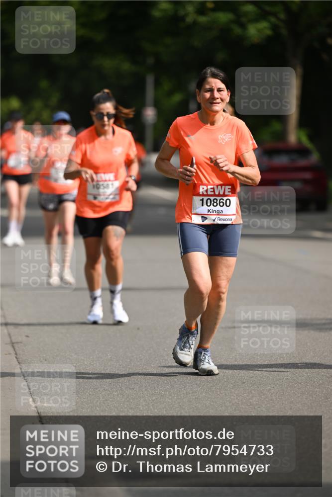 15.06.2025 - REWE Women's Run Dr. Thomas Lammeyer http://msf.ph/oto/7954733 15.06.2025 09:44:37 Laufen 10581, 10860 meine-sportfotos.de