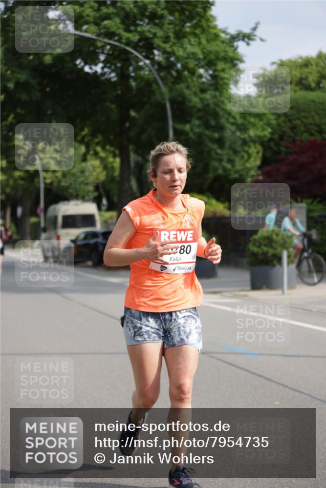 15.06.2025 - REWE Women's Run Jannik Wohlers http://msf.ph/oto/7954735 15.06.2025 08:49:56 Laufen 80 meine-sportfotos.de