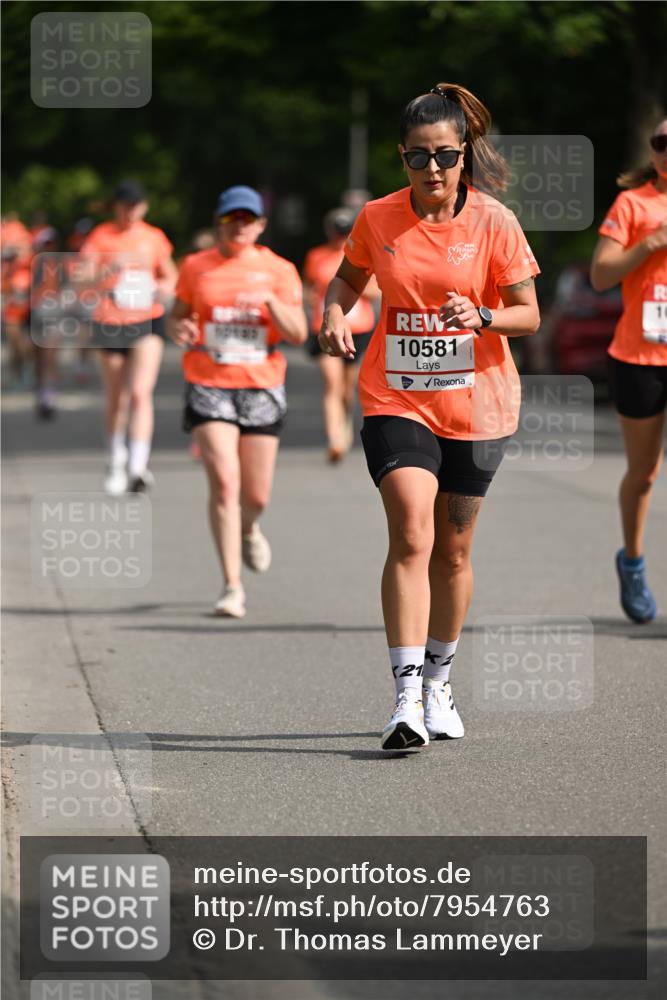 15.06.2025 - REWE Women's Run Dr. Thomas Lammeyer http://msf.ph/oto/7954763 15.06.2025 09:44:39 Laufen 10581 meine-sportfotos.de