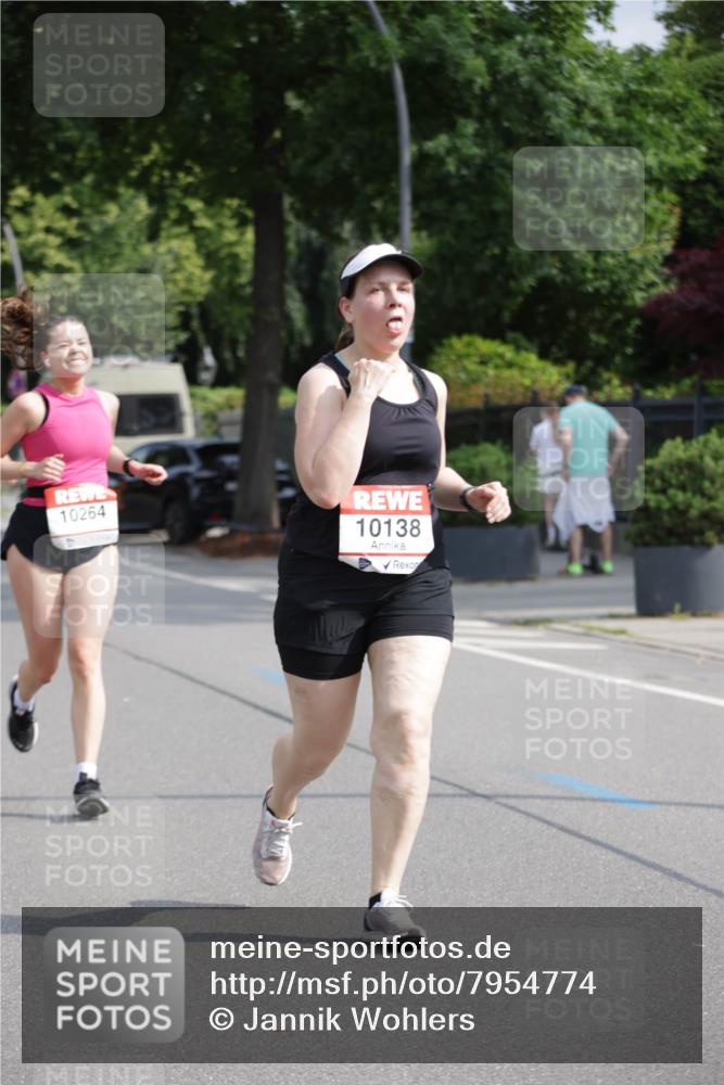 15.06.2025 - REWE Women's Run Jannik Wohlers http://msf.ph/oto/7954774 15.06.2025 08:50:01 Laufen 10264, 10138 meine-sportfotos.de