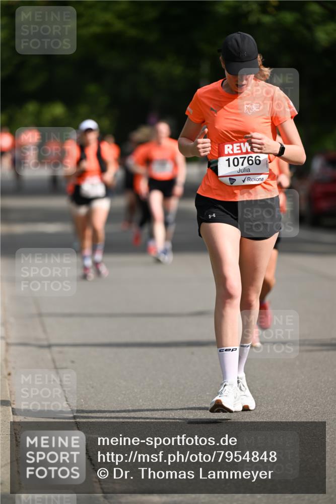 15.06.2025 - REWE Women's Run Dr. Thomas Lammeyer http://msf.ph/oto/7954848 15.06.2025 09:44:45 Laufen 10766 meine-sportfotos.de