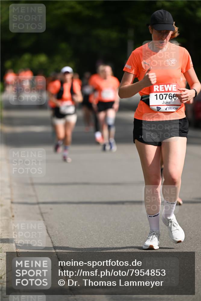 15.06.2025 - REWE Women's Run Dr. Thomas Lammeyer http://msf.ph/oto/7954853 15.06.2025 09:44:45 Laufen 10766 meine-sportfotos.de