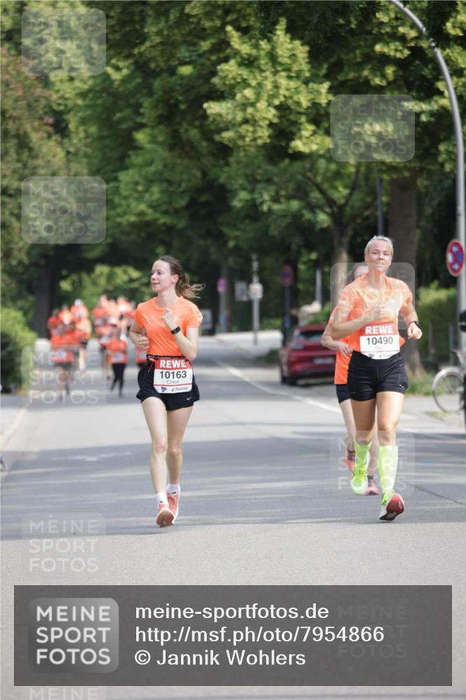 15.06.2025 - REWE Women's Run Jannik Wohlers http://msf.ph/oto/7954866 15.06.2025 08:50:13 Laufen 10163, 10490 meine-sportfotos.de