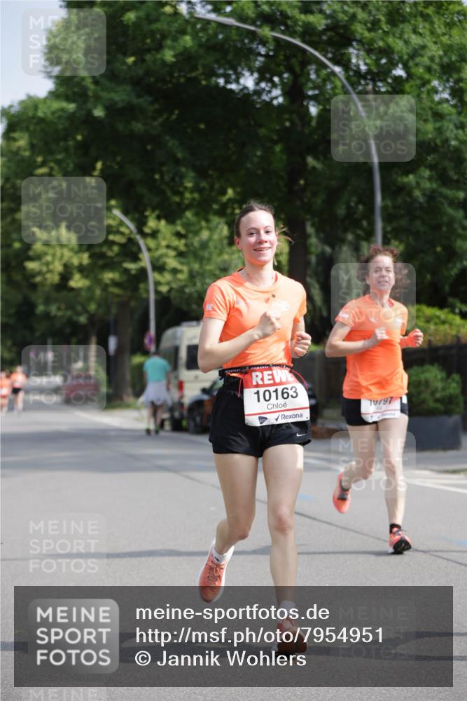 15.06.2025 - REWE Women's Run Jannik Wohlers http://msf.ph/oto/7954951 15.06.2025 08:50:18 Laufen 10163, 97 meine-sportfotos.de