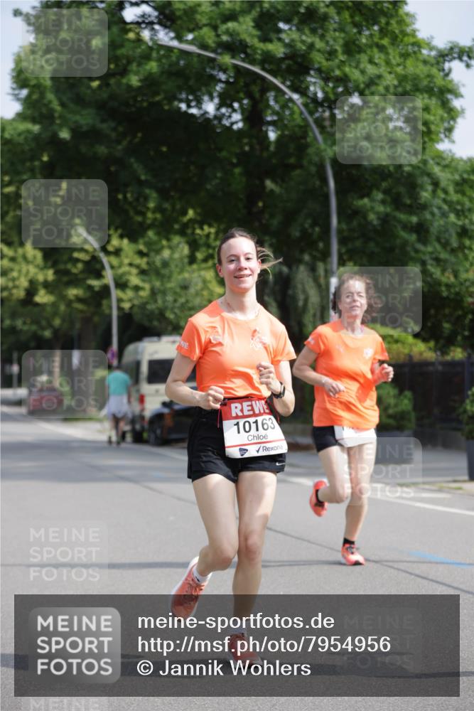 15.06.2025 - REWE Women's Run Jannik Wohlers http://msf.ph/oto/7954956 15.06.2025 08:50:18 Laufen 10163, 1 meine-sportfotos.de