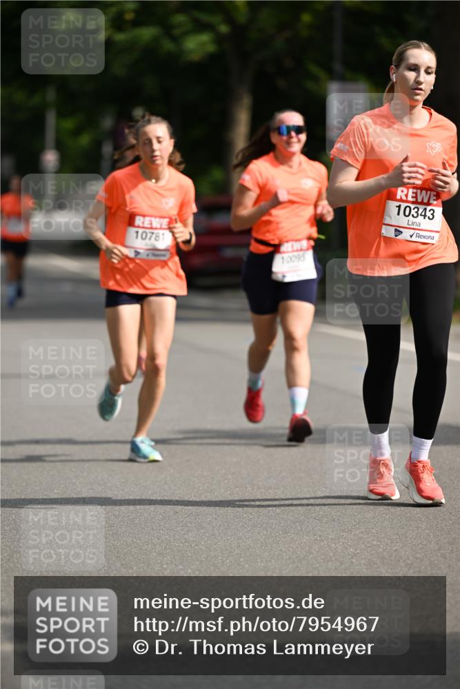 15.06.2025 - REWE Women's Run Dr. Thomas Lammeyer http://msf.ph/oto/7954967 15.06.2025 09:44:54 Laufen 10781, 10095, 10343 meine-sportfotos.de