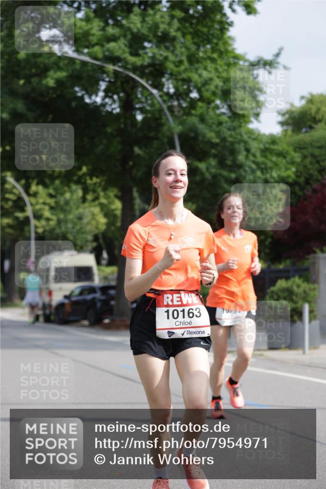 15.06.2025 - REWE Women's Run Jannik Wohlers http://msf.ph/oto/7954971 15.06.2025 08:50:18 Laufen 10163 meine-sportfotos.de