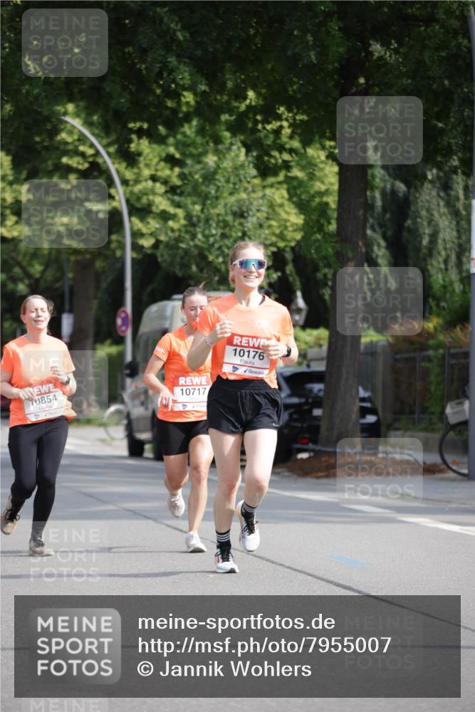 15.06.2025 - REWE Women's Run Jannik Wohlers http://msf.ph/oto/7955007 15.06.2025 08:50:35 Laufen 10854, 10717, 10176 meine-sportfotos.de