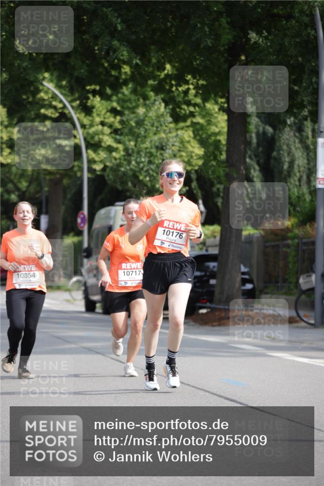 15.06.2025 - REWE Women's Run Jannik Wohlers http://msf.ph/oto/7955009 15.06.2025 08:50:35 Laufen 10854, 10717, 10176 meine-sportfotos.de