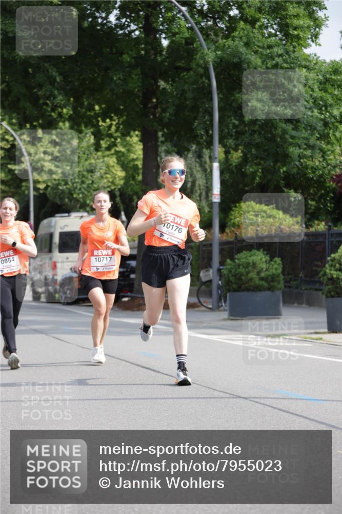 15.06.2025 - REWE Women's Run Jannik Wohlers http://msf.ph/oto/7955023 15.06.2025 08:50:36 Laufen 0854, 10717, 10176 meine-sportfotos.de
