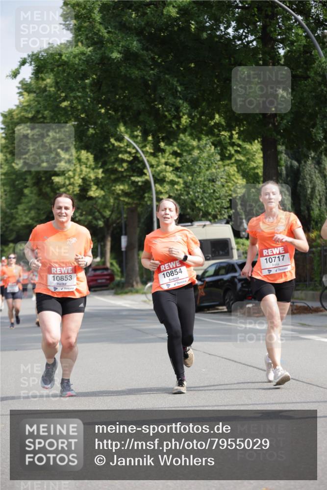 15.06.2025 - REWE Women's Run Jannik Wohlers http://msf.ph/oto/7955029 15.06.2025 08:50:37 Laufen 10853, 4, 10854, 10717 meine-sportfotos.de