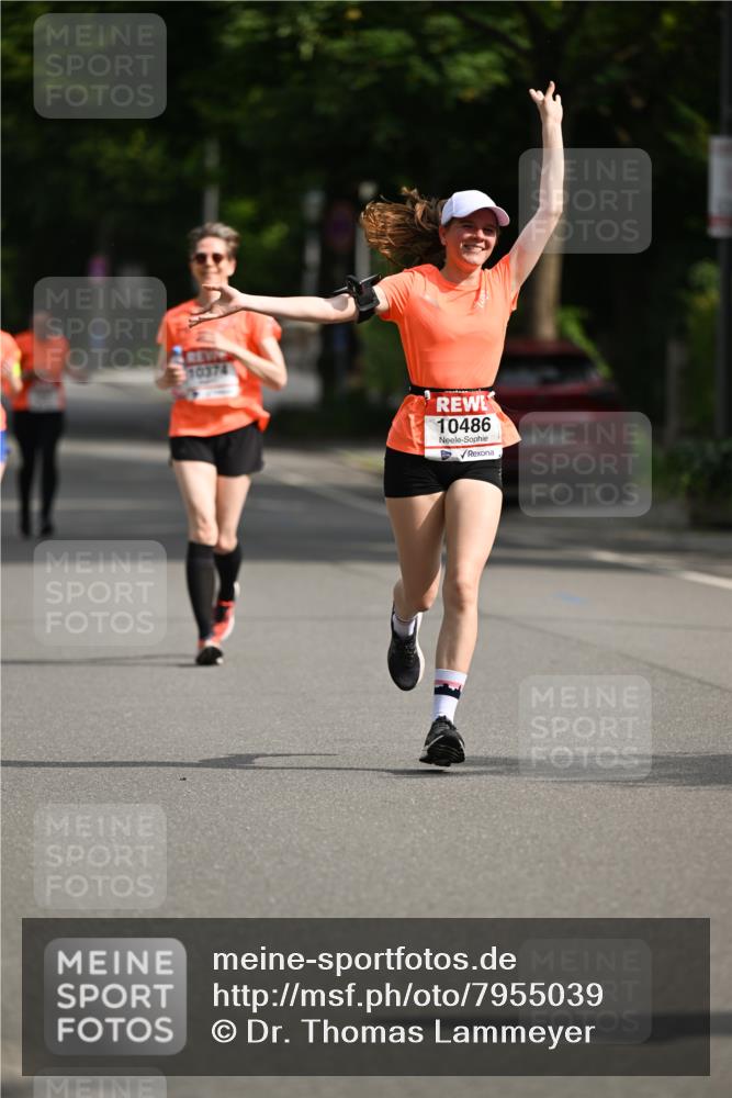 15.06.2025 - REWE Women's Run Dr. Thomas Lammeyer http://msf.ph/oto/7955039 15.06.2025 09:45:06 Laufen 10374, 10486 meine-sportfotos.de