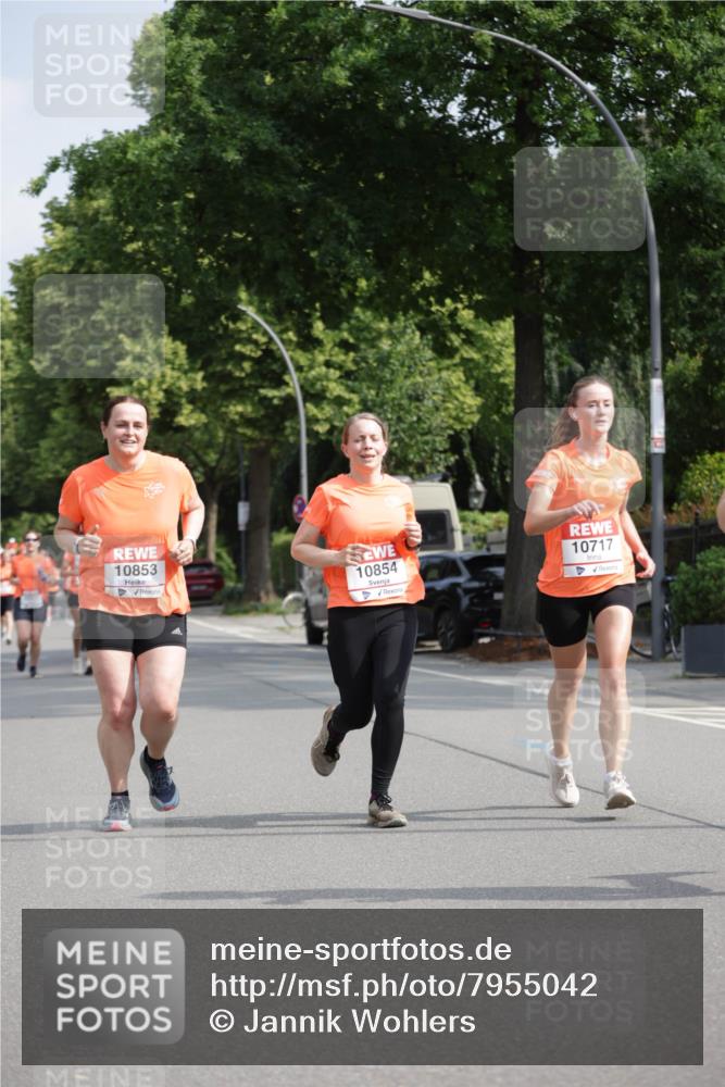 15.06.2025 - REWE Women's Run Jannik Wohlers http://msf.ph/oto/7955042 15.06.2025 08:50:37 Laufen 10853, 10854, 10717 meine-sportfotos.de