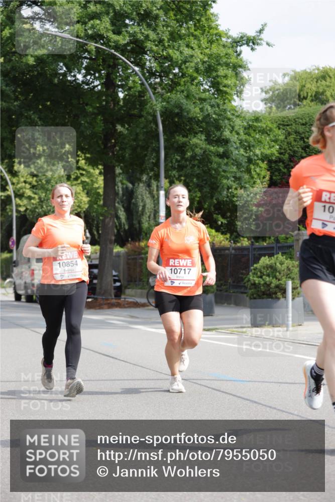 15.06.2025 - REWE Women's Run Jannik Wohlers http://msf.ph/oto/7955050 15.06.2025 08:50:38 Laufen 10854, 10717 meine-sportfotos.de
