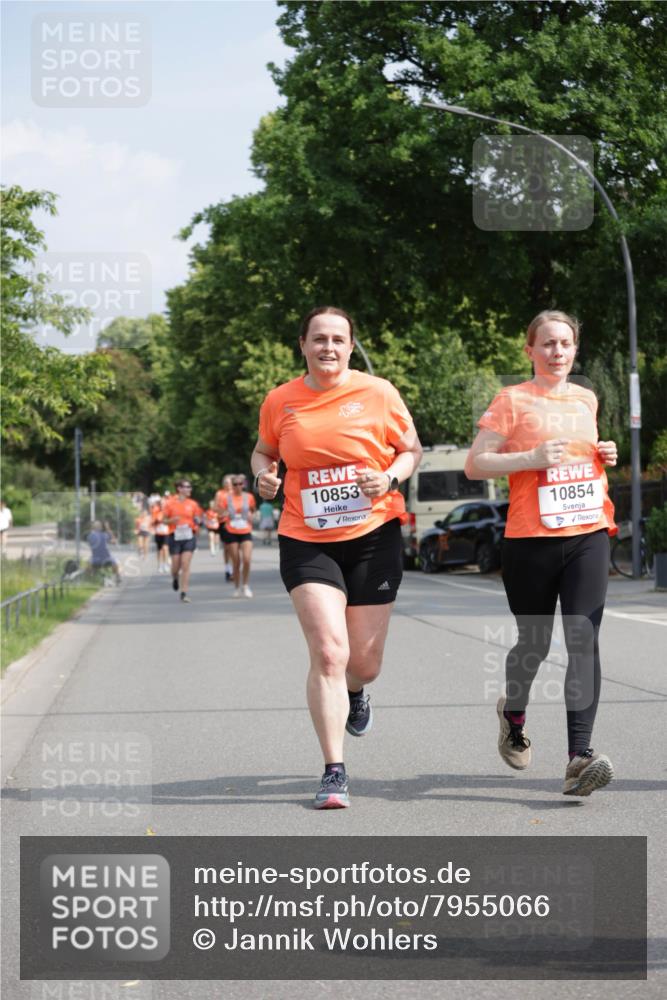 15.06.2025 - REWE Women's Run Jannik Wohlers http://msf.ph/oto/7955066 15.06.2025 08:50:38 Laufen 10853, 10854 meine-sportfotos.de